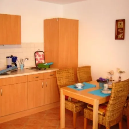 Ferienwohnung 11 * Loddin